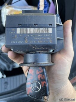Spínačka Mercedes w211 / w219 cls včetně klíče - 2