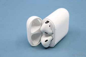 Sluchátka Apple AirPods (2019) - se zárukou - 2