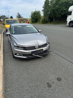 Volkwagen Passat B8 2.0 TDi 110kw - Limuzína - po nehodě - 2