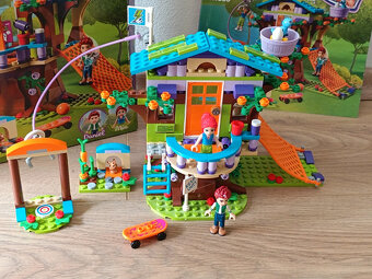 LEGO Friends 41335 Mia a její domek na stromě - 2