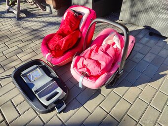 Set Maxi-Cosi: Isofix základna + 2 autosedačky (0–18 kg) - 2