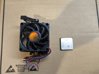 AMD Athlon 64
ADA3000DAA4BW
LBBWE 0530EPAW
2730796652272 - 2
