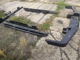 LAND ROVER DISCOVERY - 2