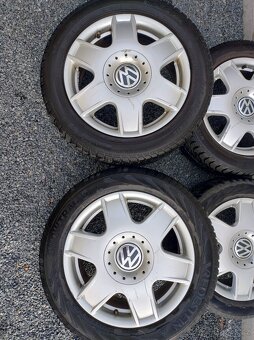 VW R16 5x100 zimní pneu 205/55/16 - 2