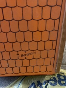 Retro domeček pro panenky - Berghaus - 2