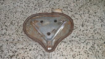 Jawa 250, 350 Pérák - sedlo - 2