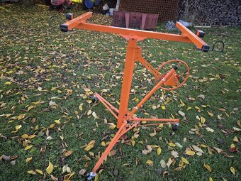 Zvedák sádrokartonu a osb - 2