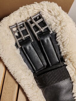 Anatomický podbřišník Norton - 2