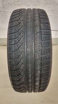 Pirelli P Zero Winter 255/45/20 - 2
