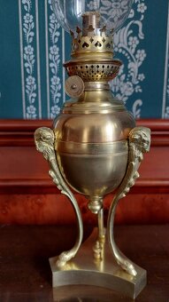 Starožitná petrolejová lampa - 2