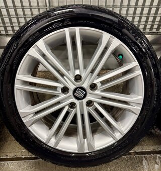 5x112 r17 Seat - 2