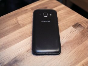 Samsung Galaxy J1 SM-J100H - Dual SIM - 2