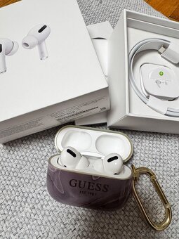 AirPods PRO sluchátka Apple - 2