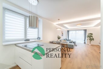 Úsporný a prostorný RD, 6+kk, 183 m2 v obci Jenštejn - 2