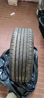 Prodám letní pneu 215 55 R17 94V - 2