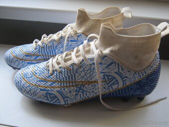 Kopačky NIKE Cosmo - lisovky, vel. 42 stélka 27cm - 2