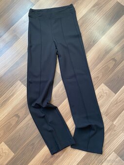 Dámské černé legíny Calzedonia vel.S - 2