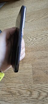 Samsung Galaxy S22 8/128GB BLACK - 2