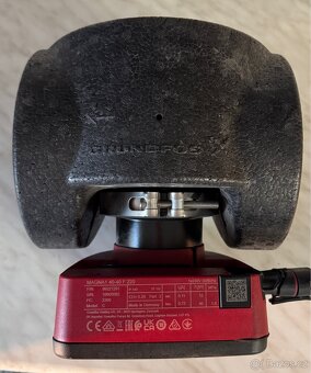 Oběhové čerpadlo Grundfos MAGNA1 40-40F 220 230V - 2