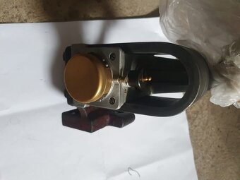 Magneto UH - 2