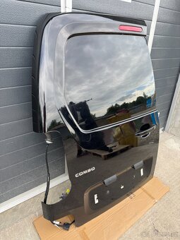 Zadní vrata levé + pravé, plné Opel Combo E, kód barvy G7R - 2