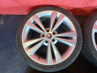 ALU disky 5x112 R18 se zimními pneu 225/40 R18 - 2