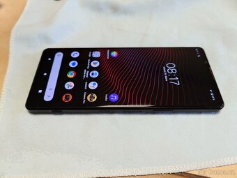 Sony Xperia 1 III - 2