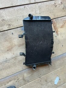 Chladič vody Suzuki GSXR 1000 K4 - 2