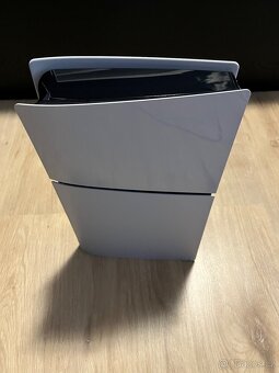 PlayStation 5 Digital - 2