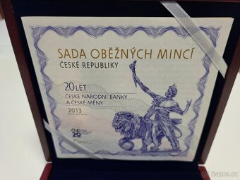 Sada oběžných mincí 2013 ČNB proof - dřevěná etue - 2