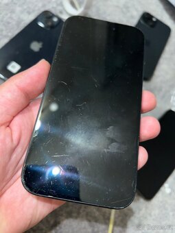 iPhone 15 256Gb…lehce poškrábaný displej - 2