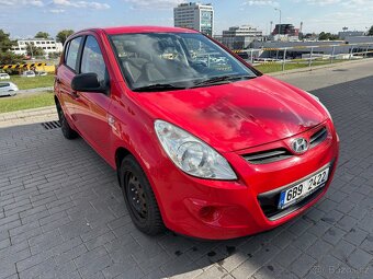 Hyundai i20 1.2i 57 kW + LPG, r. 2011, 121 666 km - 2