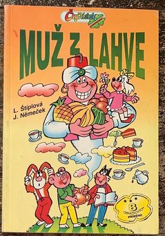Knížečky Čtyřlístek, Muž z lahve, Modrý přízrak atd... - 2