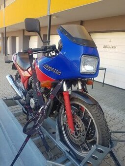 Yamaha XJ 600 - 2