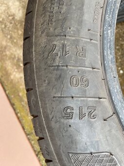 Letní pneu 215/60/17 - 2
