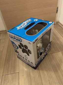 Robotický interaktivní pes Wiky - 2