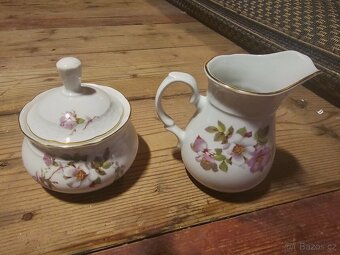 THUN KÁVOVÁ SOUPRAVA - 2