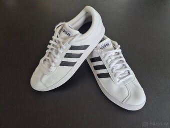 Dámské bílé boty Adidas velikost 42 - 2