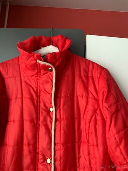 PODZIMNÍ-JARNÍ PROŠÍVANÁ DOVOZ.BUNDA-ČERVENÁ, vel: 46 - 2