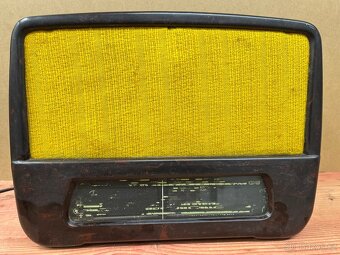 Rádio Tesla 405U - 2