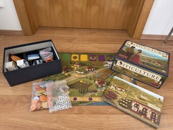 Prodám deskovou hru Viticulture Essential Edition - 2