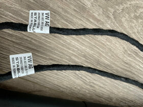 servomotor pátách dveří Škoda Superb III - 2