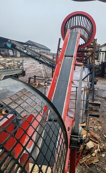 Štípací automat Hakki pilke - 2