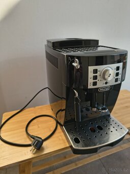Kávovar DELONGHI ECAM - 2