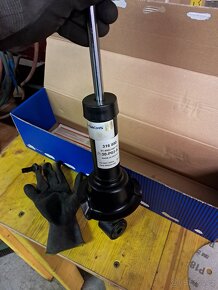 Tlumiče Sachs na Honda CR-V - 2