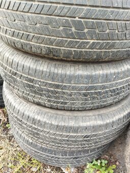215/70 r16 m+s Yokohama 4-5 mm - 2