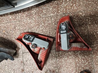 Renault Clio zadní světla - 2