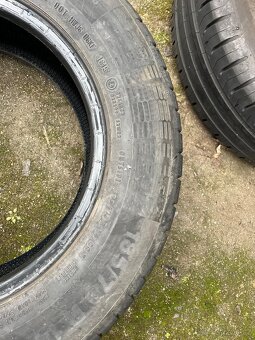 Pneu 185/70/14 - 2