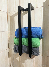 Nástěnný držák na ručníky - 2