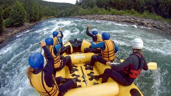 Raft - raftový člun Robfin 420 S pro 7-9 osob - 2
